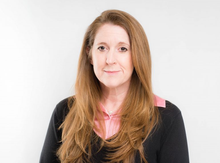 Dr Caroline Martin: Biography