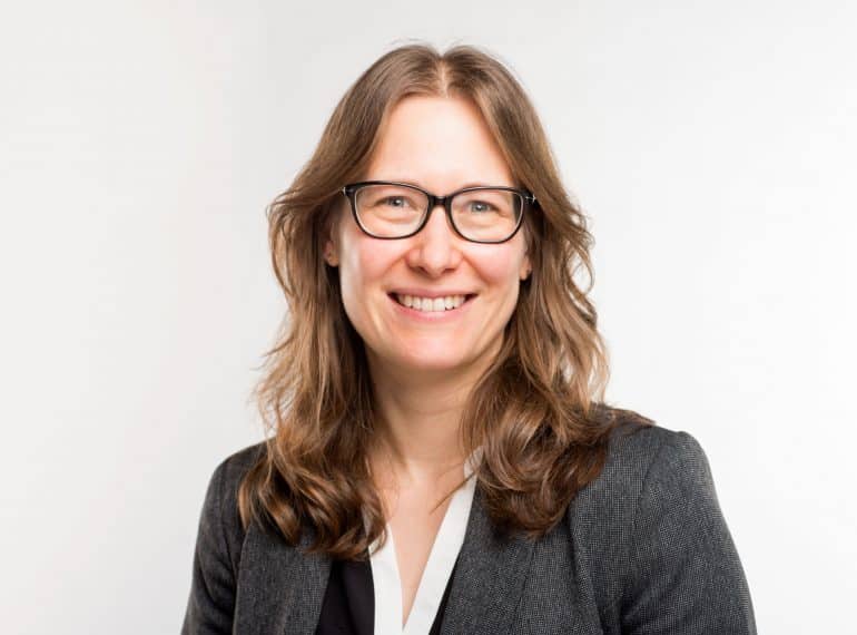 Dr Sarah Westcott: Biography