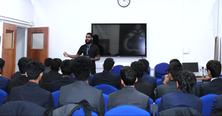 QE’s first-ever Stanford student returns to talk about life at one of the world’s leading universities